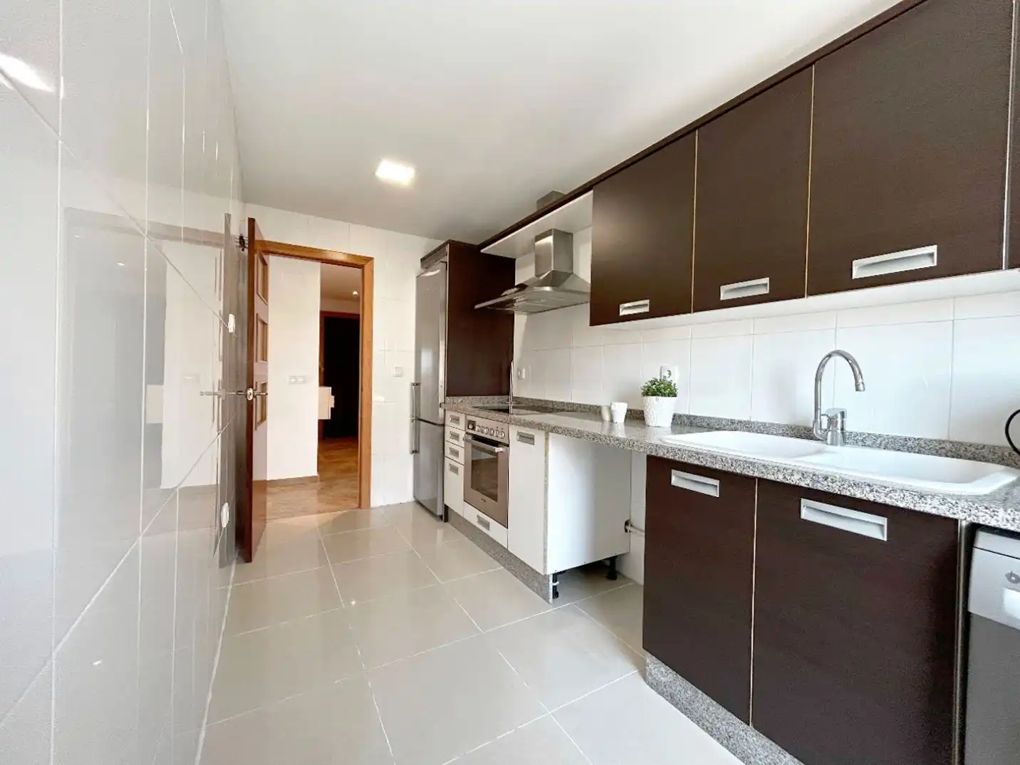 Cocina de Piso de alquiler en Emperador con Aire acondicionado, Calefacción y Trastero