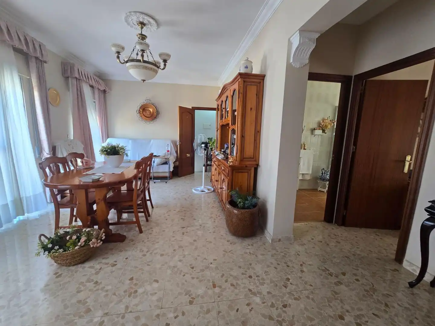 Comedor de Casa adosada en venta en Bormujos con Terraza, Trastero y Balcón