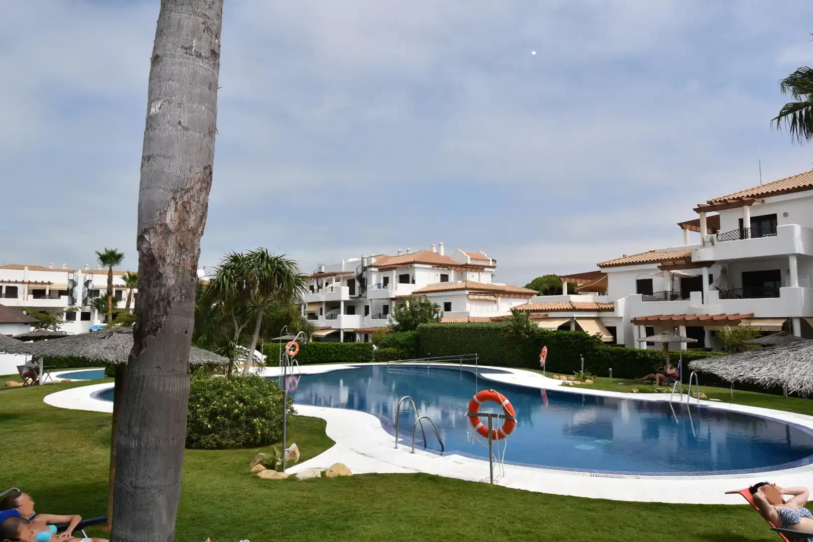 Jardín de Ático en venta en Chiclana de la Frontera con Jardín privado, Terraza y Amueblado