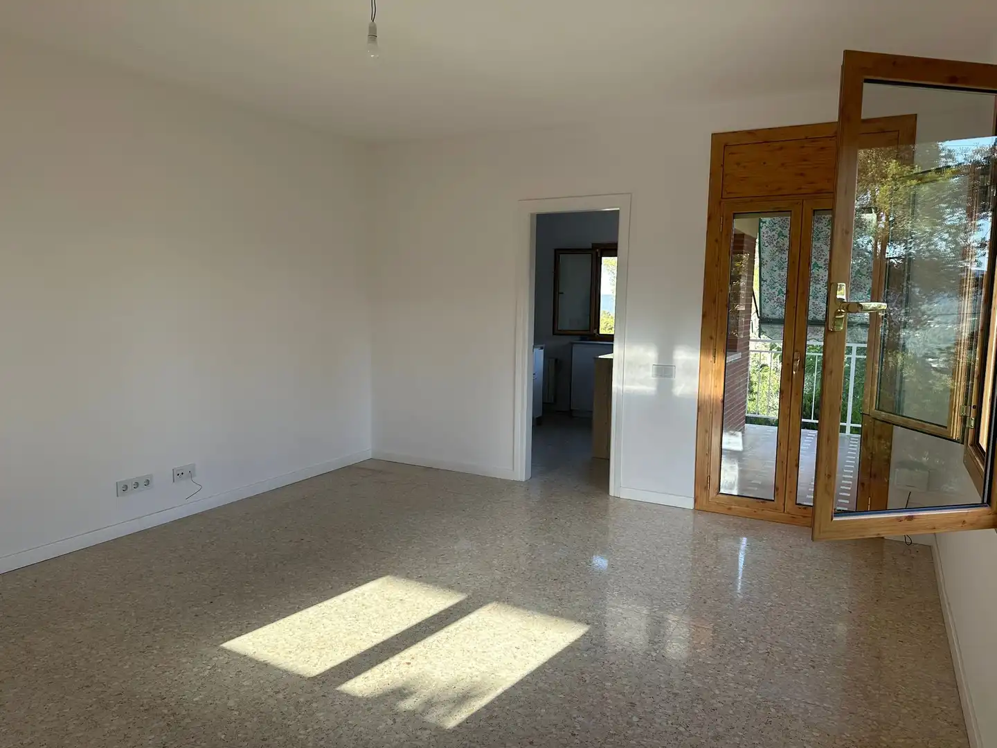 Sala d'estar de Casa o xalet de lloguer en Cervelló amb Calefacció, Forn i TV