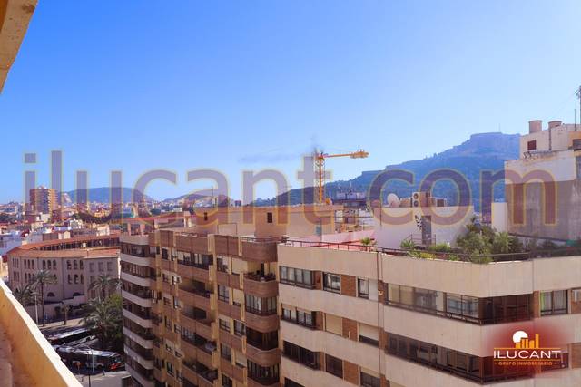 Piso en Venta en Campoamor