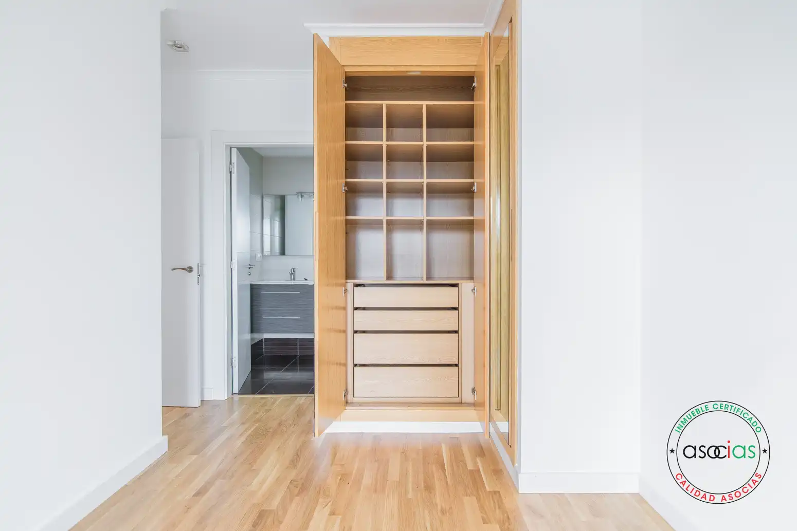 Flat for sale in Gijón   with Heating, Terrace and Storage room