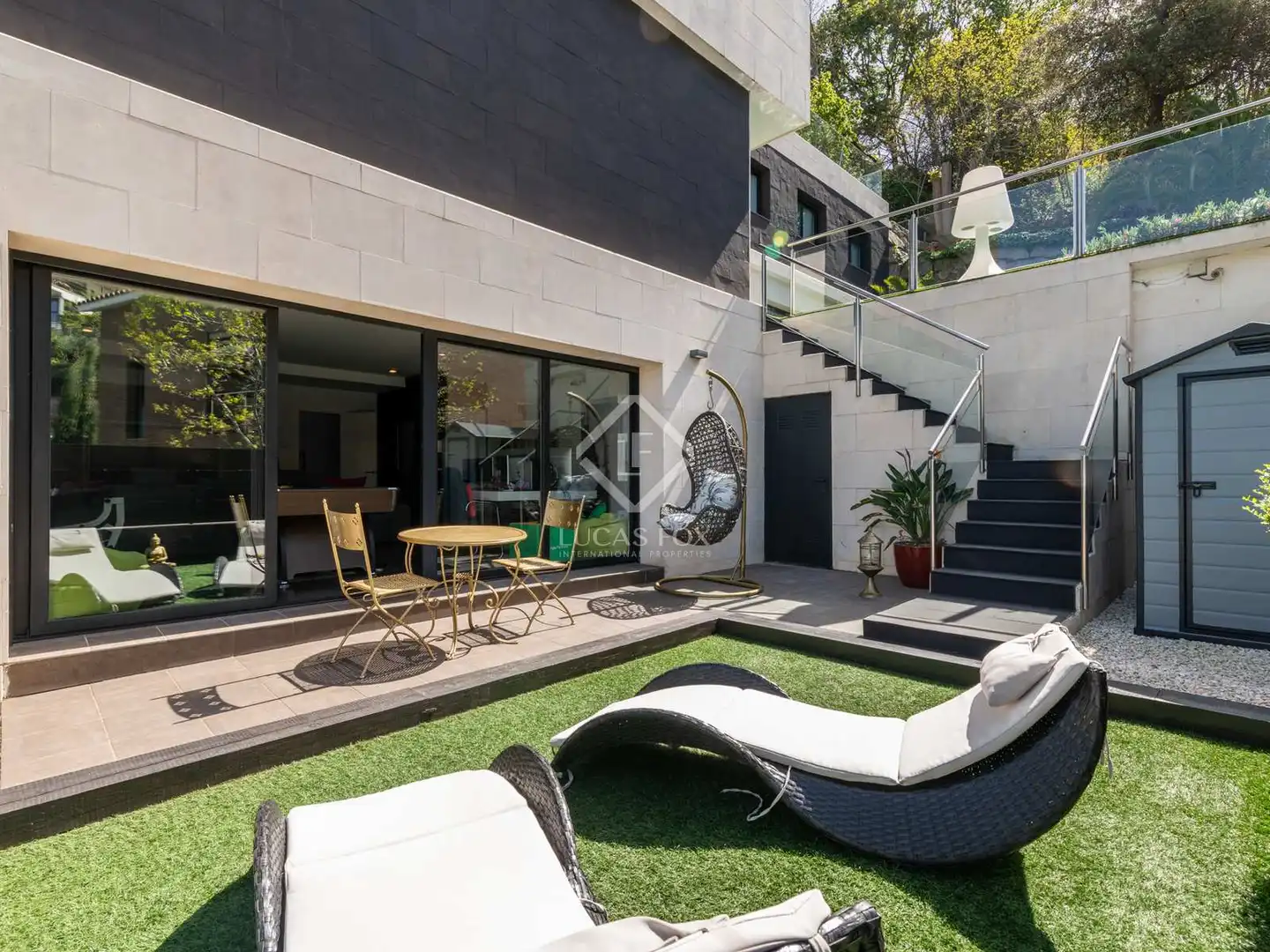 Terraza de Casa o chalet en venta en Sant Cugat del Vallès con Aire acondicionado, Calefacción y Jardín privado