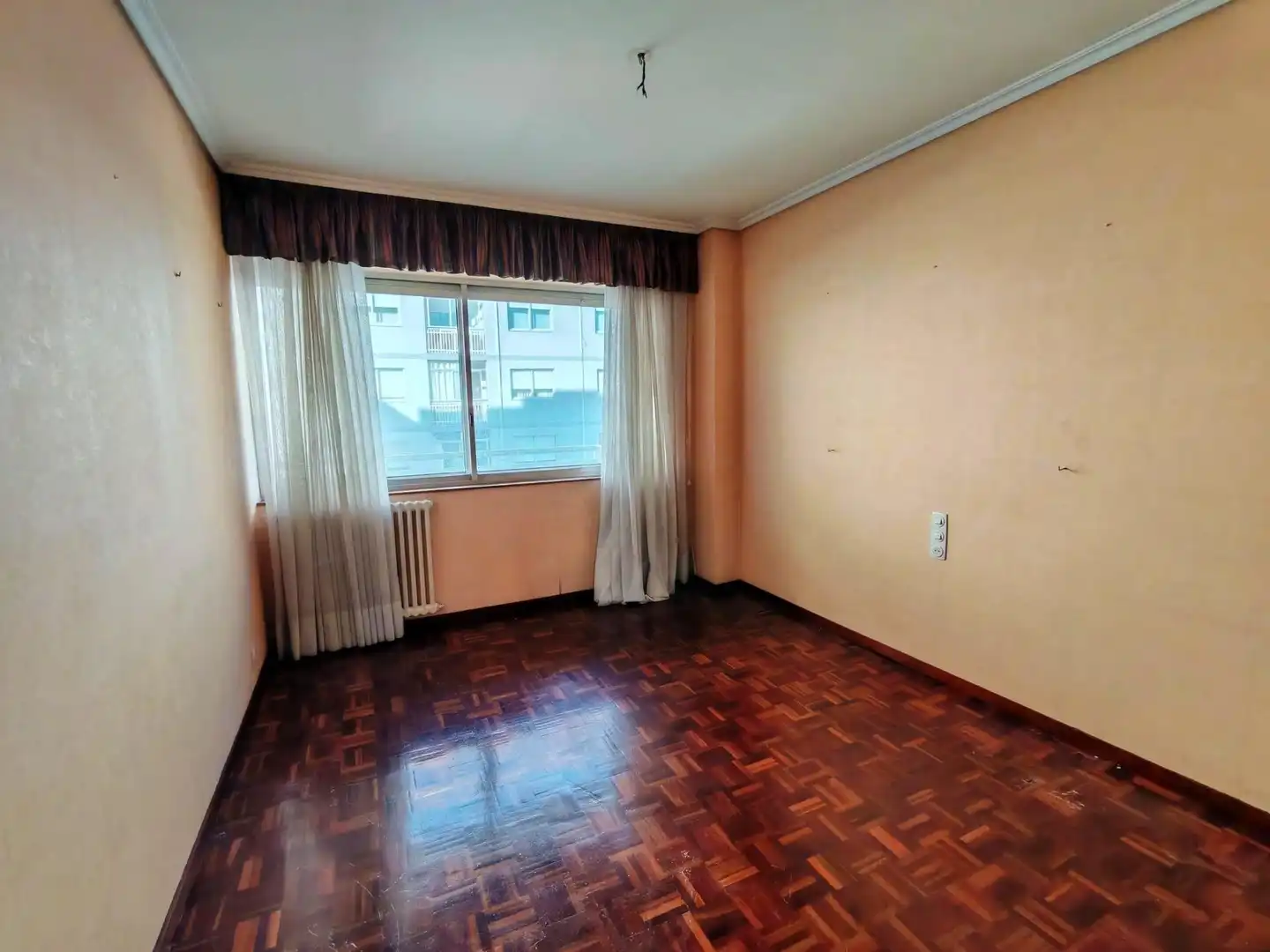 Habitación de Piso en venta en Vigo  con Calefacción y Terraza