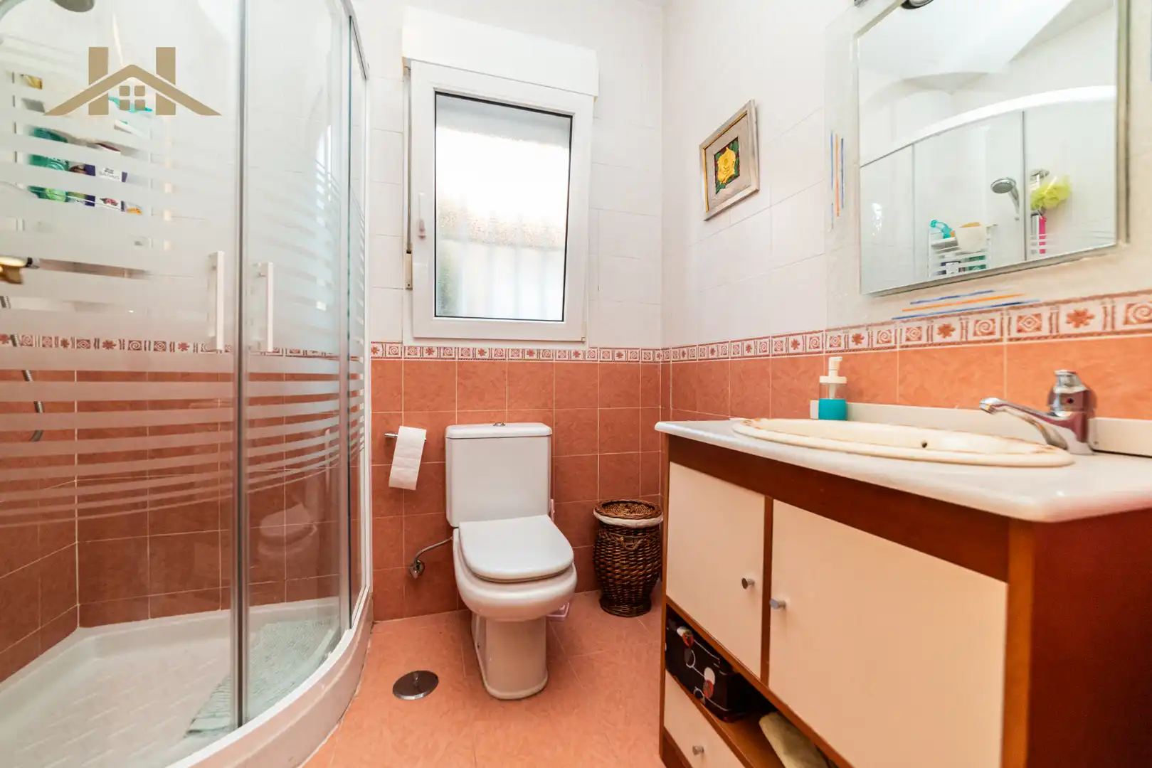 Bathroom of Houses for sale in Carranque  with Air Conditioner, Heating and Private garden