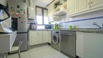 Kitchen of Flat for sale in  Sevilla Capital  with Air Conditioner