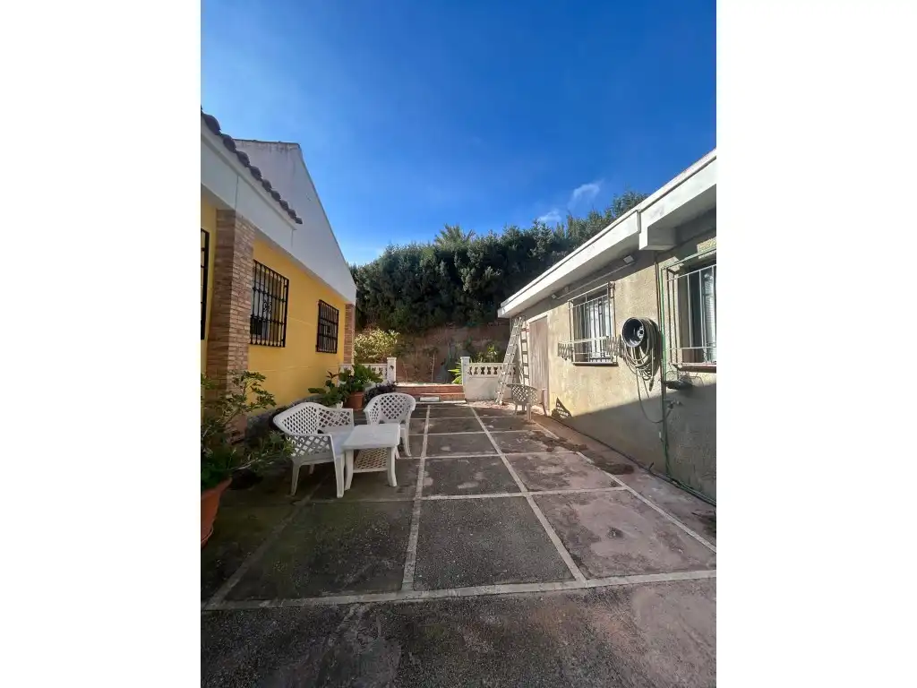 Vista exterior de Casa o chalet en venta en Llíria