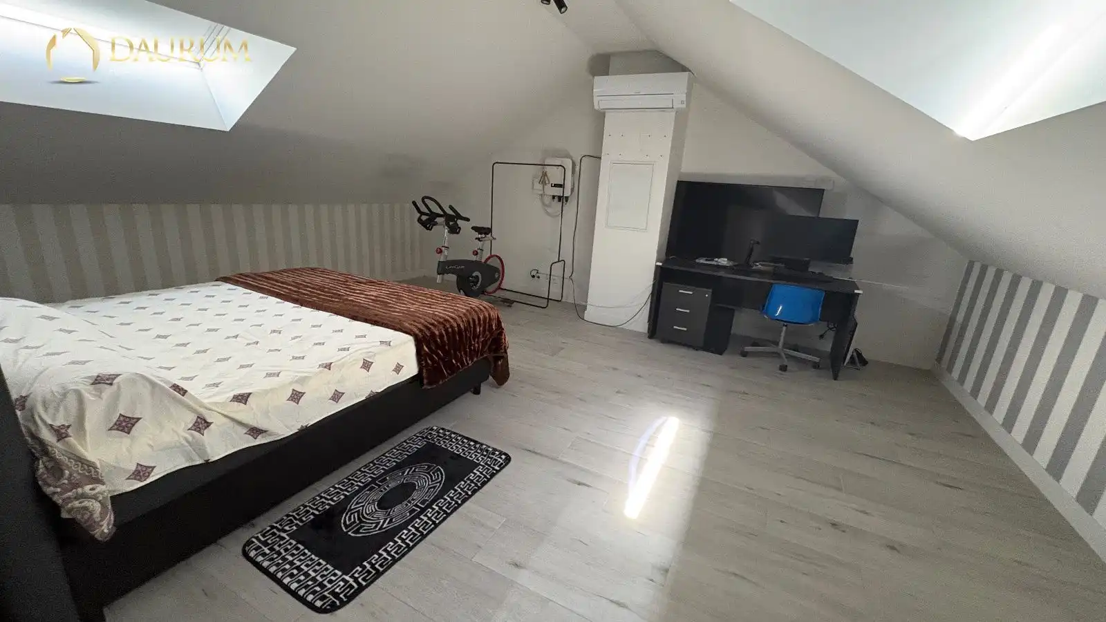 Habitación de Casa adosada en venta en Rivas-Vaciamadrid con Aire acondicionado, Calefacción y Trastero