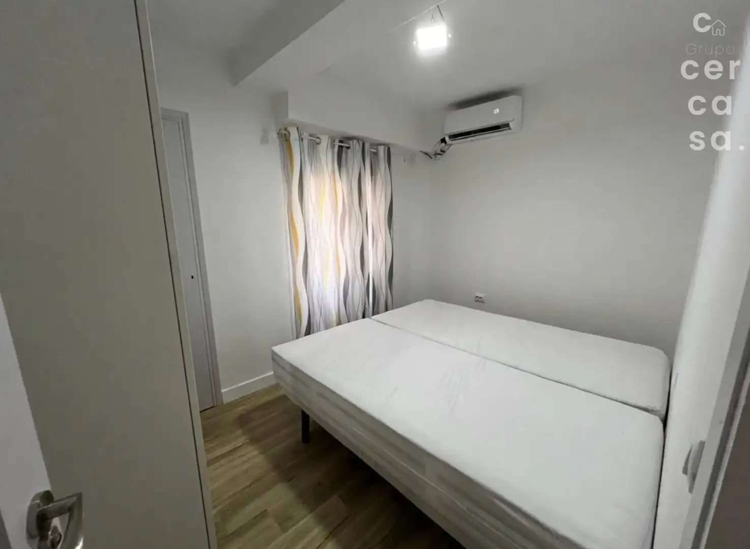 Habitación de Piso en venta en Valencia con Aire acondicionado y Balcón