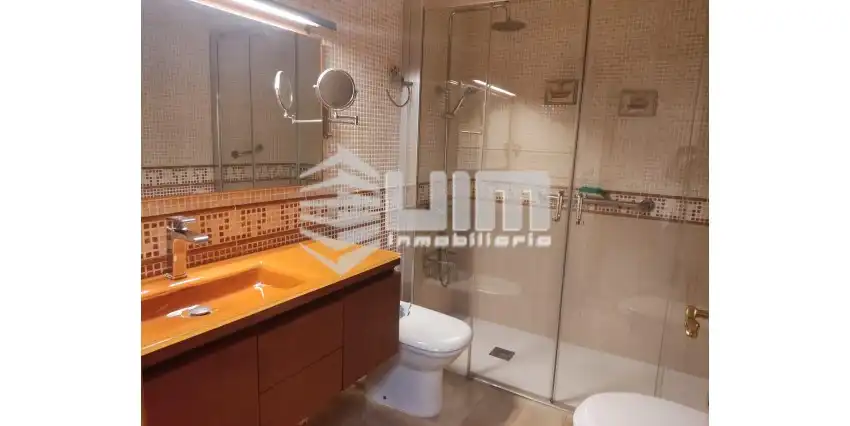Piso con ascensor en venta en CALLE ISLA LA TOJA, imagen 13