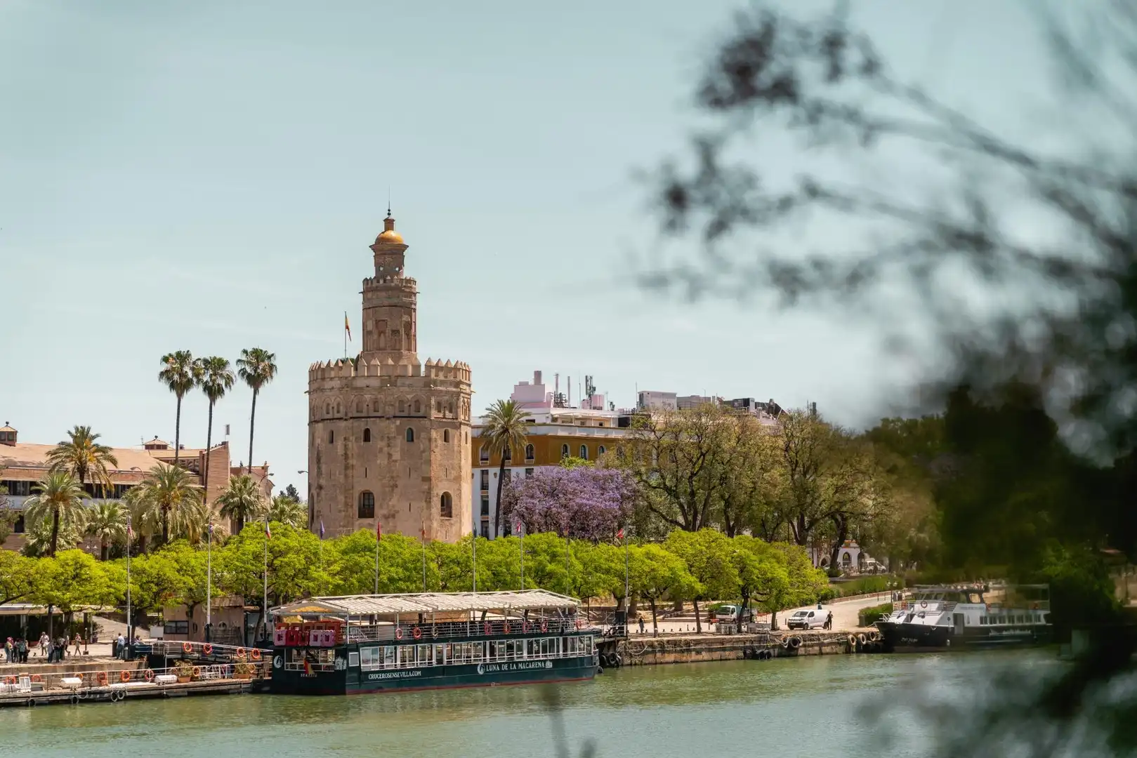 Piso con terraza en alquiler en Calle Betis, imagen 2