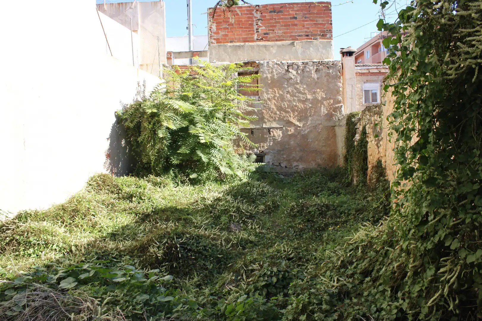 Terreny residencial en venda a Benissanó