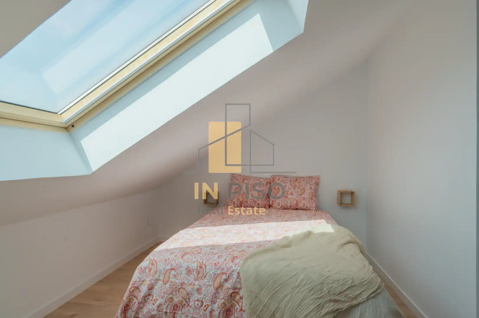 Habitación de Piso en venta en Aranjuez con Amueblado y Internet