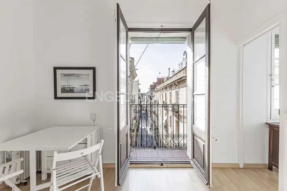 Terrasse von Wohnung zur Miete in Barcelona mit Heizung, Parkett und Möbliert