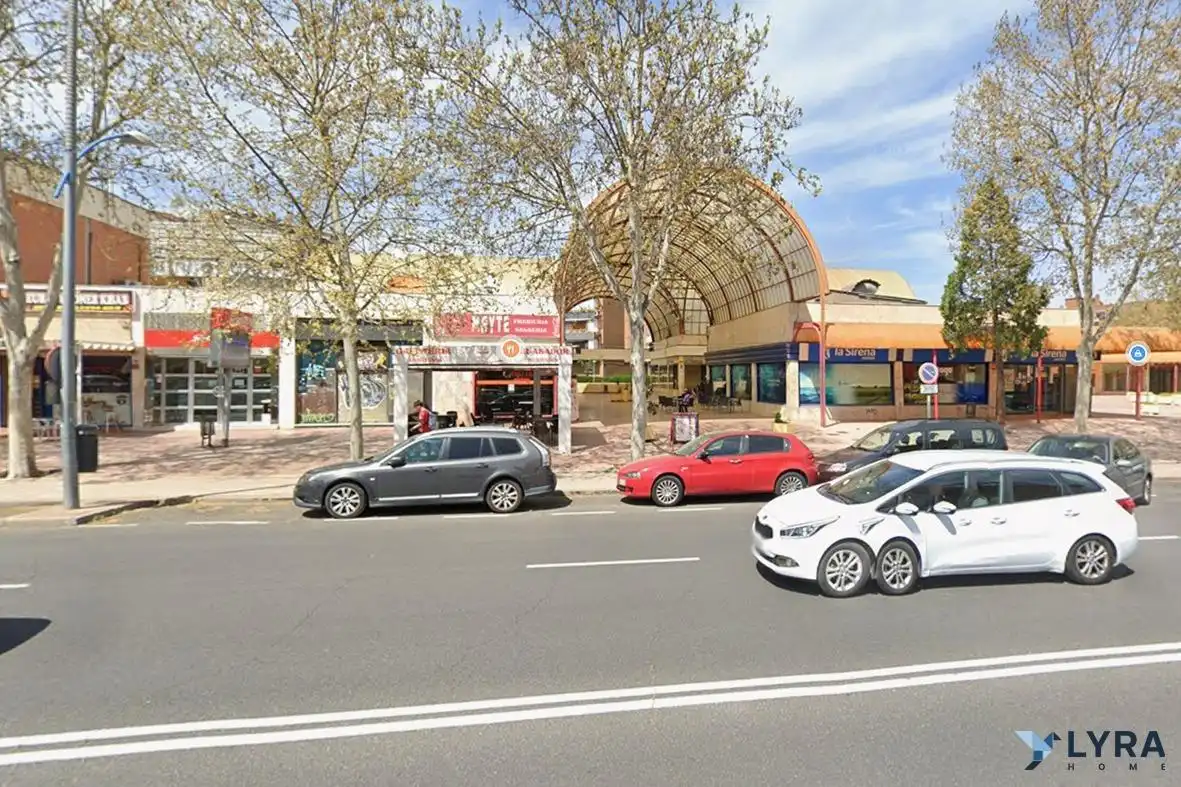 Local comercial en venda a Avenida de Europa 2, imagen 26