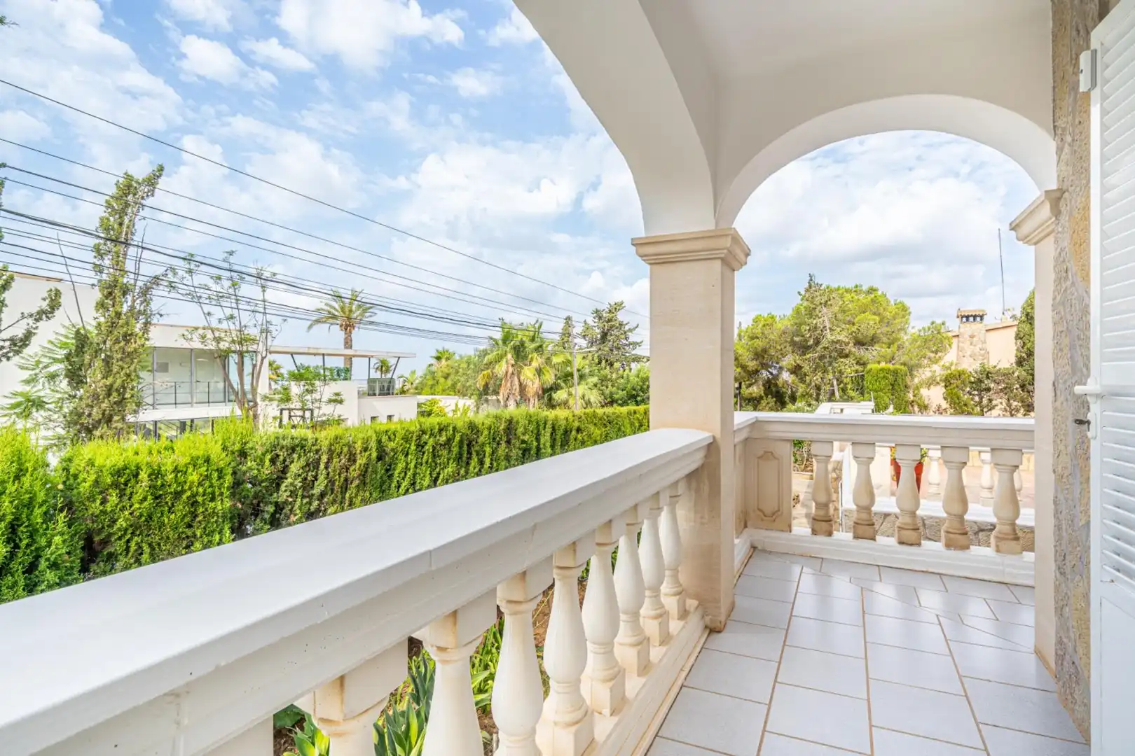 Vista exterior de Casa o xalet en venda en Marratxí amb Aire condicionat, Calefacció i Jardí privat