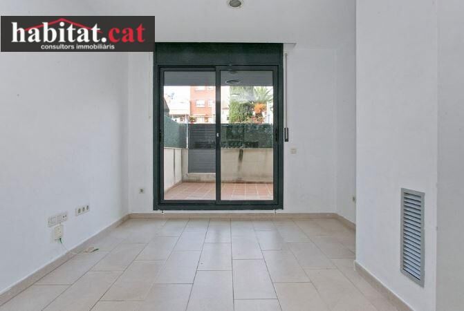 Bedroom of Flat for sale in Vilanova i la Geltrú  with Terrace and Storage room