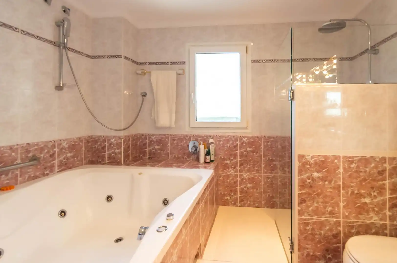 Detached house with terrace for sale in Montgoda, imagen 37
