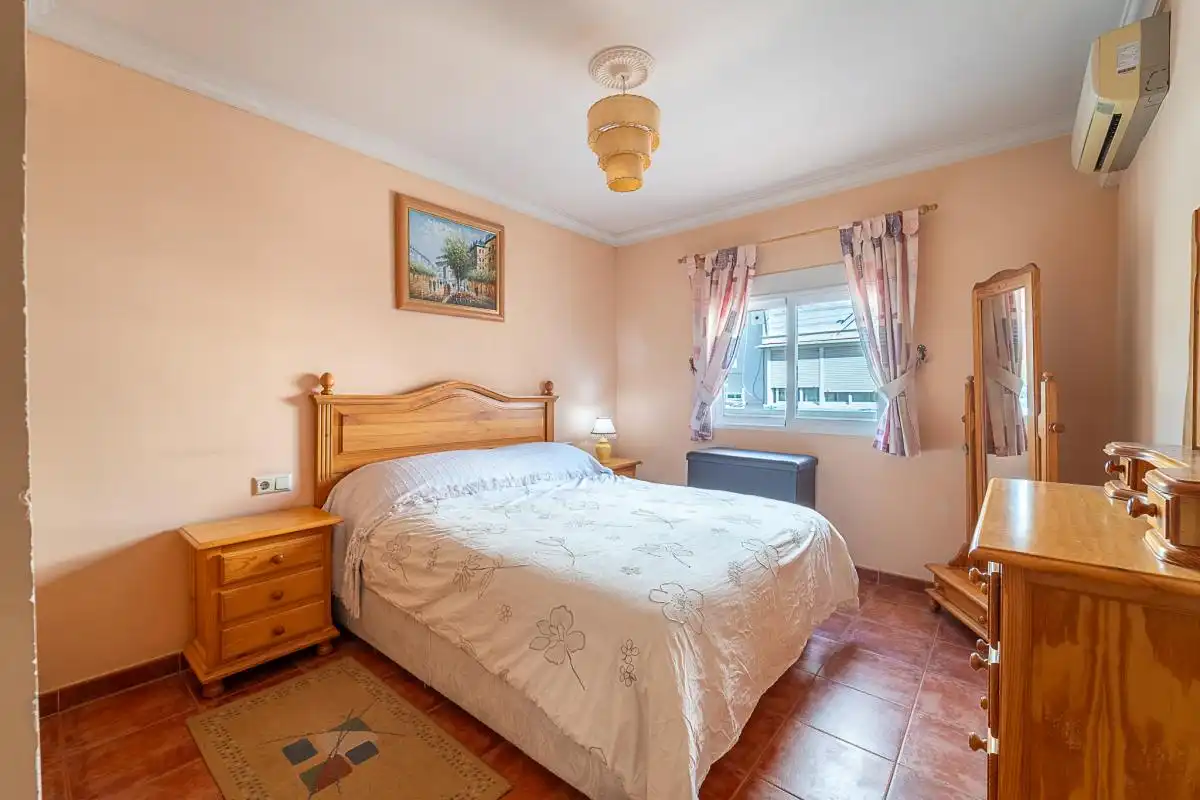 Habitación de Piso en venta en Torremolinos con Calefacción, Terraza y Balcón