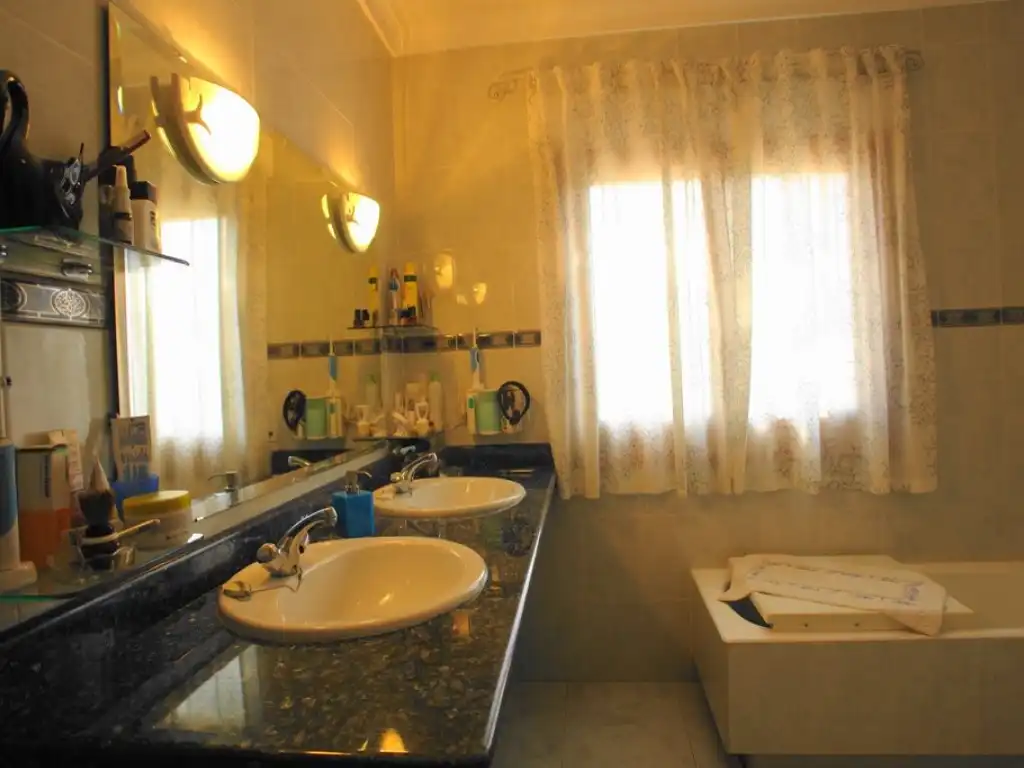 Casa o xalet en venda a Castaño y calle Peral, 6, Vera Ciudad