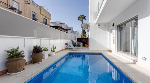 Foto 2 de Casa o xalet en venda a Calle Tomás Valcarcel, Aguas Nuevas, Alicante