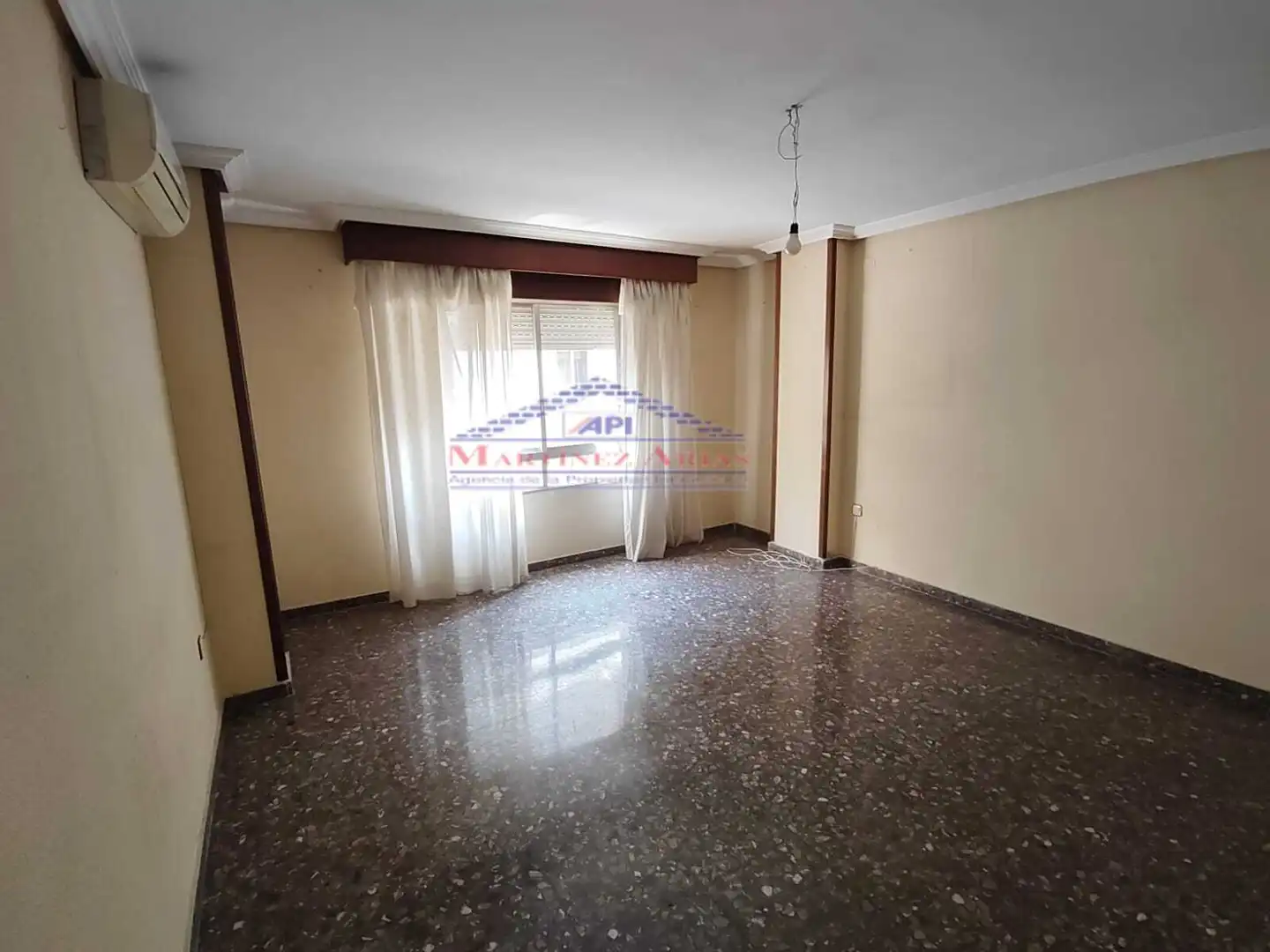 Sala de estar de Piso en venta en Jaén con Trastero