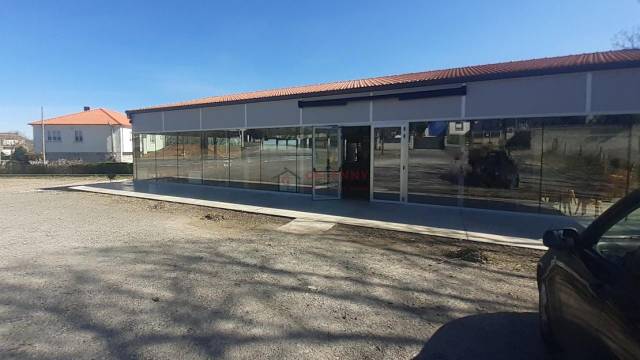 Local comercial en Venta en Vilar de Santos