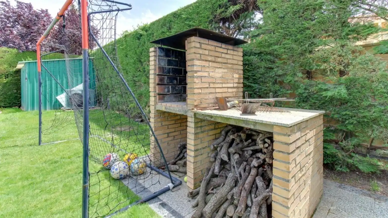 Garten von Haus oder Chalet zum Verkauf in Villamayor mit Klimaanlage, Heizung und Privatgarten