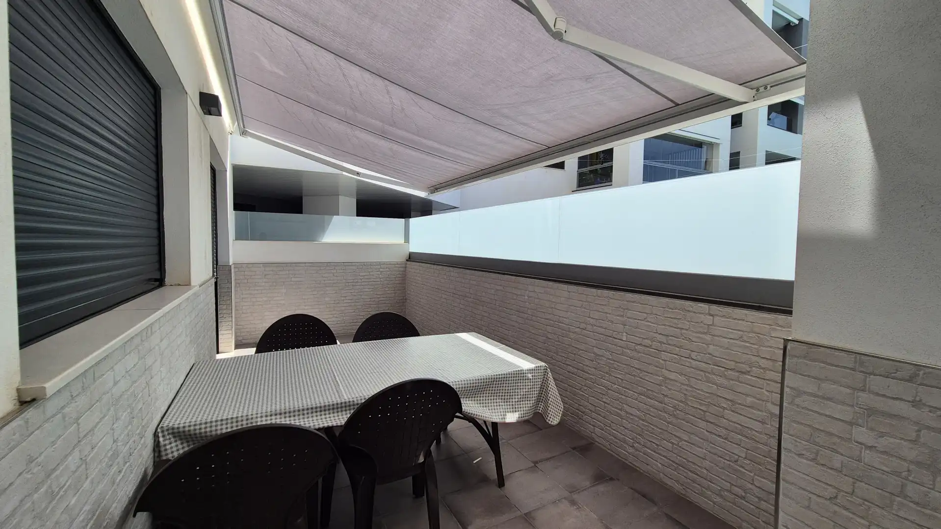 Terrace of Ground floor for rent in Marbella  with Air Conditioner, Terrace and Storage room
