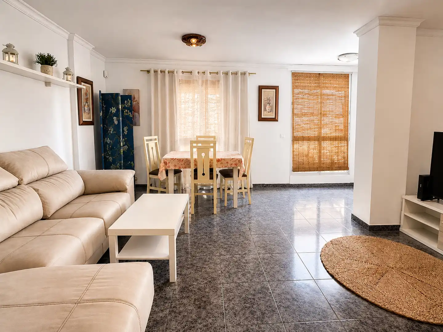 Wohnzimmer von Wohnung zum Verkauf in Vélez-Málaga mit Klimaanlage und Möbliert