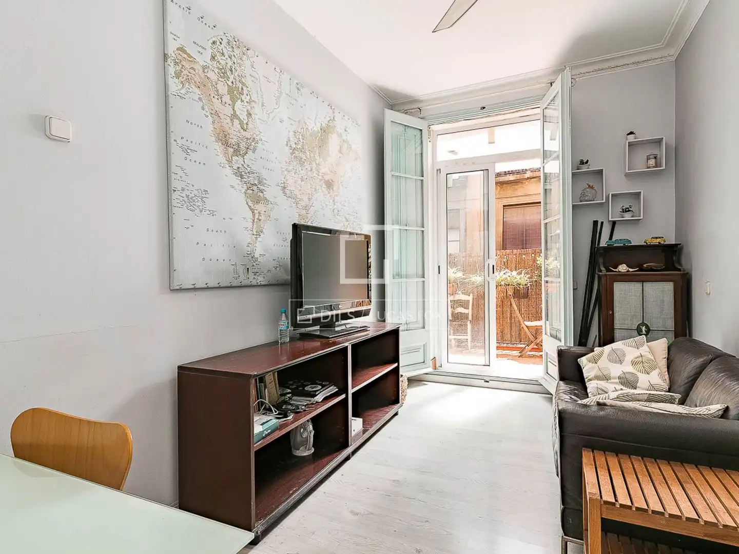 Sala de estar de Piso en venta en Barcelona con Amueblado y Balcón