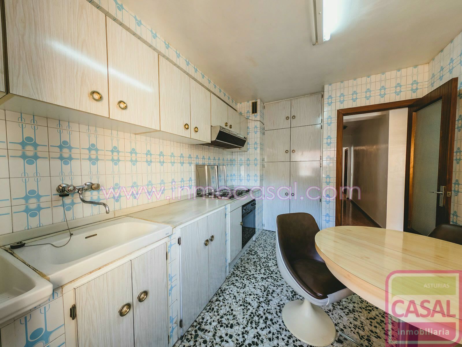 Kitchen of Flat for sale in Mieres (Asturias)  with Heating and Furnished