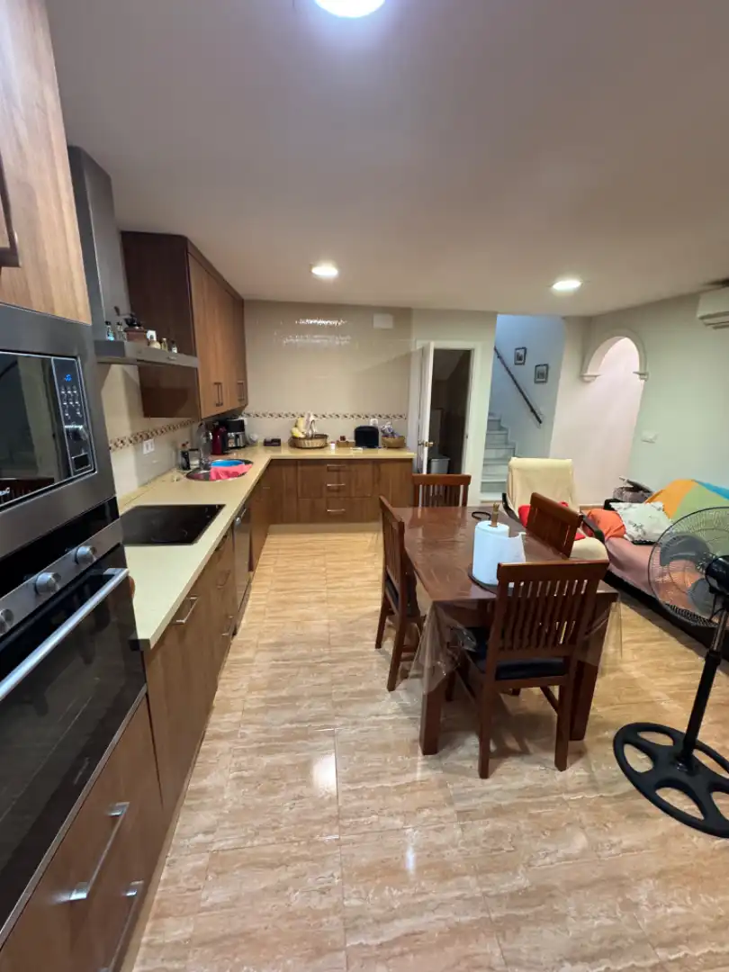 Cocina de Casa adosada en venta en Centro - Calzada - Cabo Noval