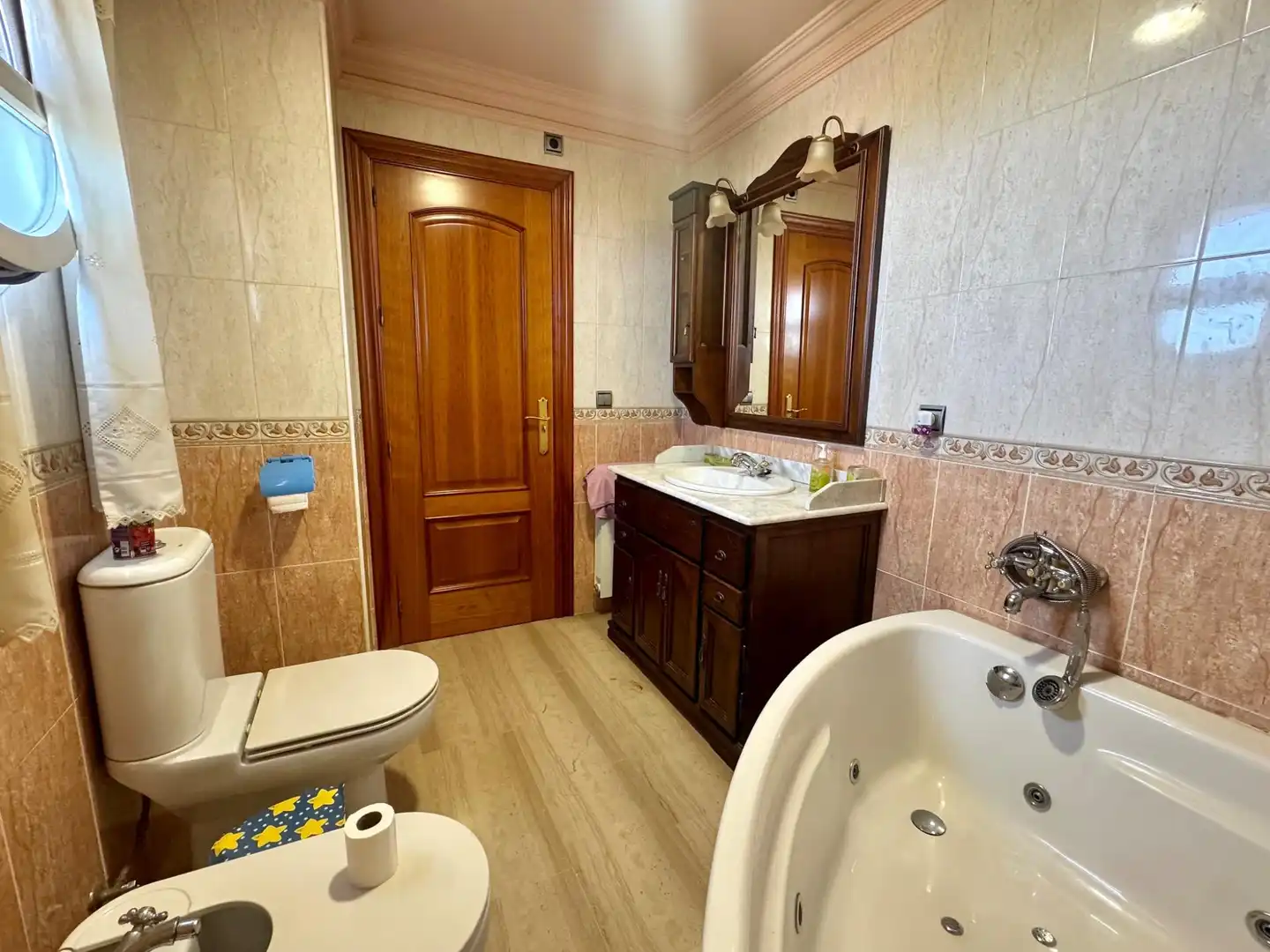 Bathroom of Houses for sale in Alfacar