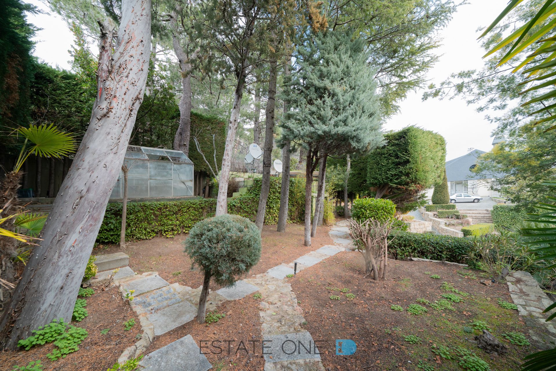 Garden of House or chalet for sale in San Lorenzo de El Escorial  with Air Conditioner, Heating and Private garden
