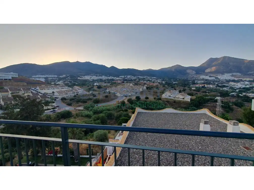Vista exterior de Apartament de lloguer en Benalmádena amb Moblat