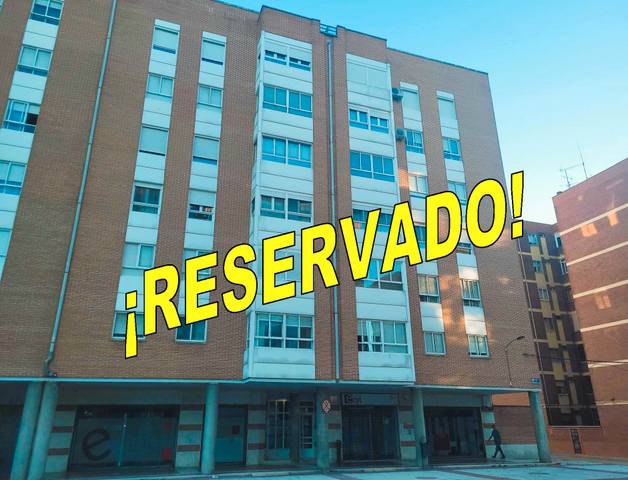 Piso en Venta en Calle Pisos Versalles, 2 en Medina del Campo