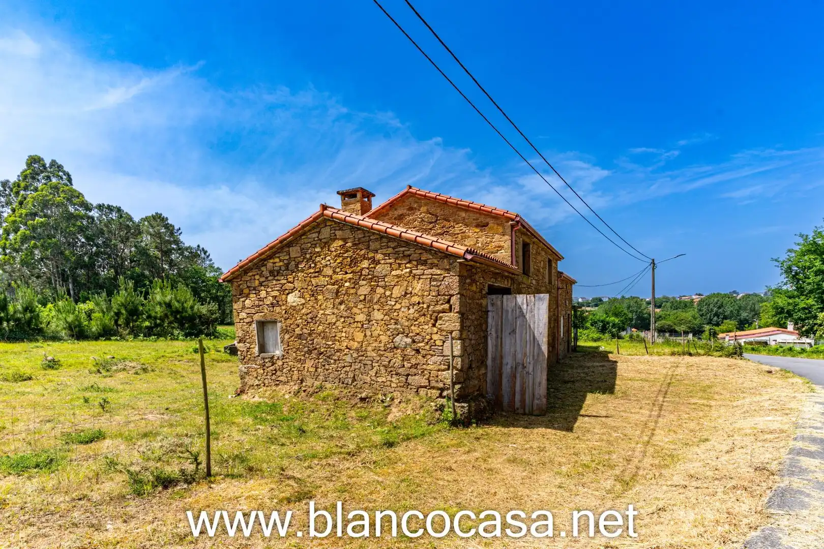 Vista exterior de Casa o chalet en venta en Carballo con Jardín privado