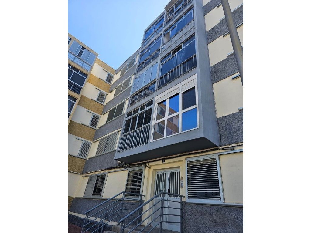 Vista exterior de Pis en venda en  Santa Cruz de Tenerife Capital amb Piscina