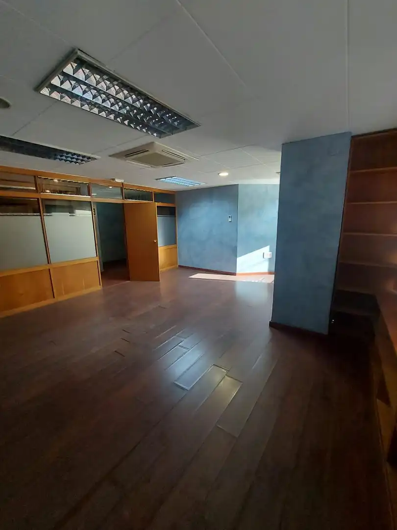 Office for sale in Murcia  with Air Conditioner and Heating