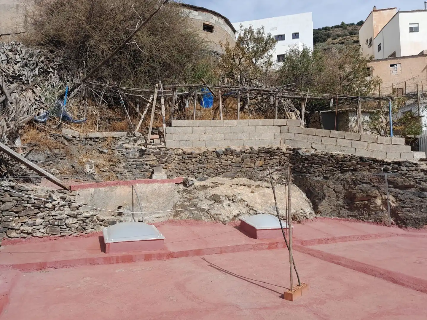 Finca rústica en venta en Ohanes con Jardín privado, Terraza y Amueblado