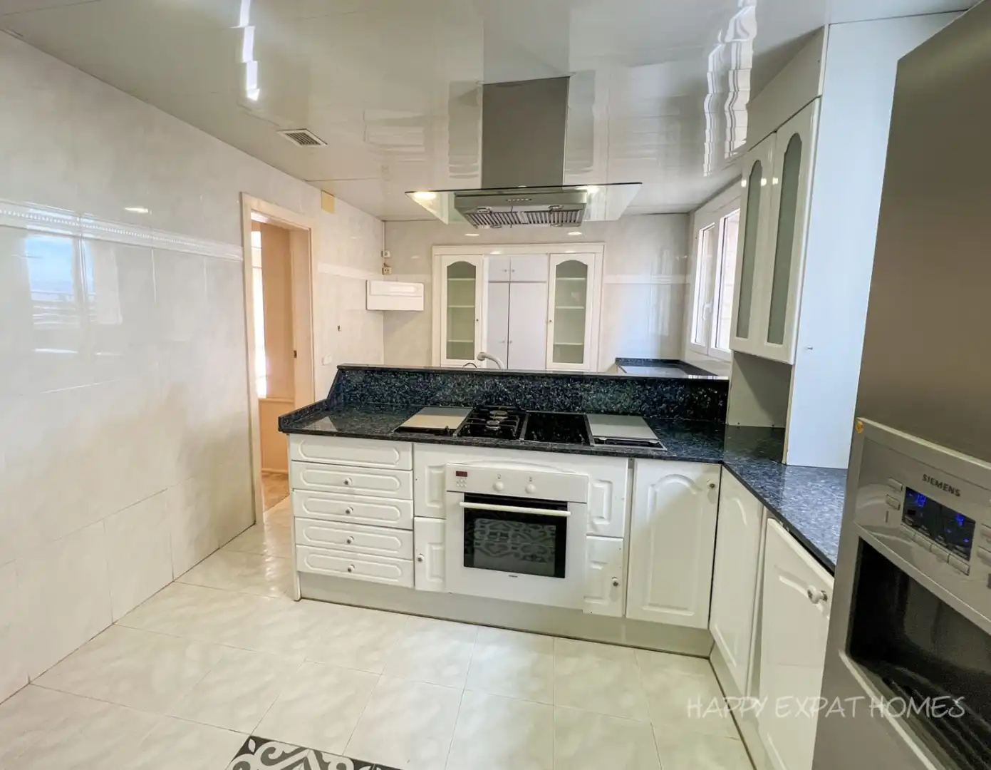 Kitchen of Houses for rent in Sant Just Desvern  with Air Conditioner, Heating and Private garden
