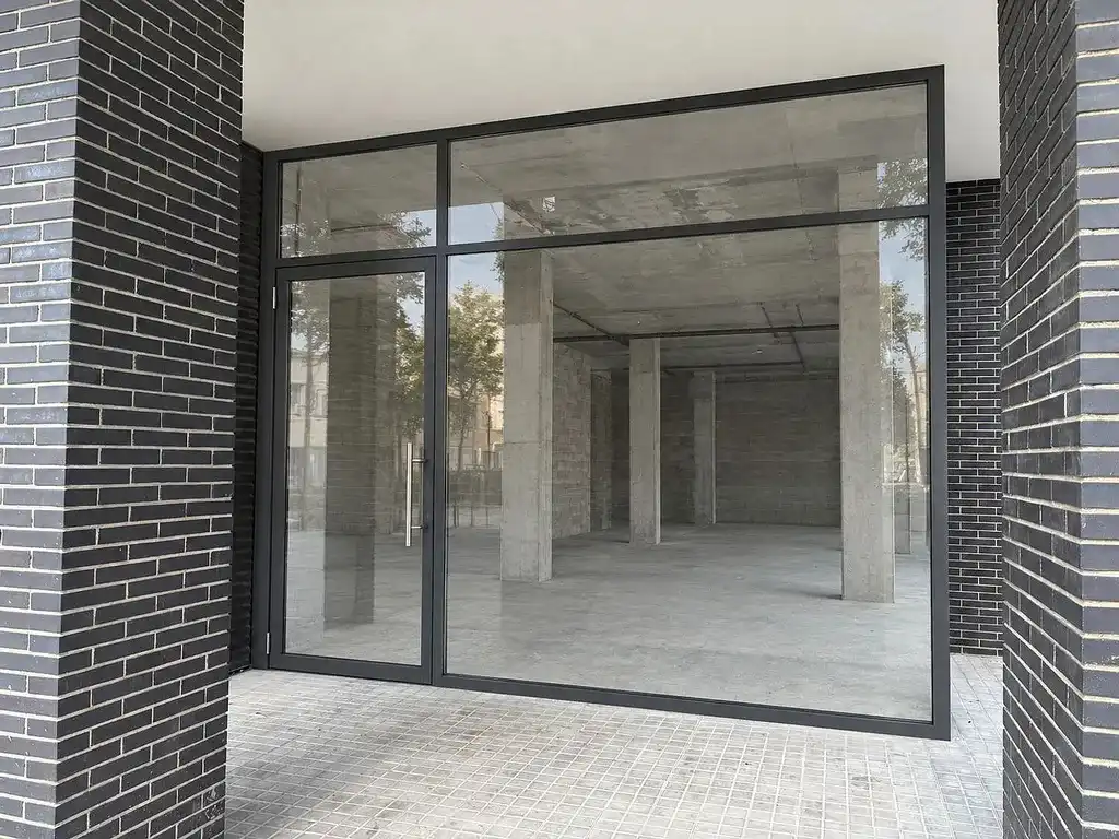 Gewerbefläche zur Miete in Carrer de la Indústria 380, imagen 5