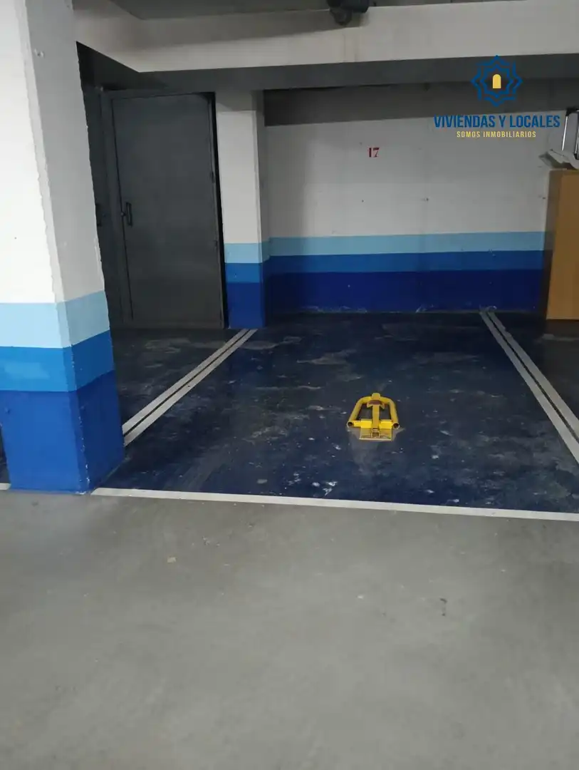 Flat for rent in Granada  with Air Conditioner, Heating and Furnished