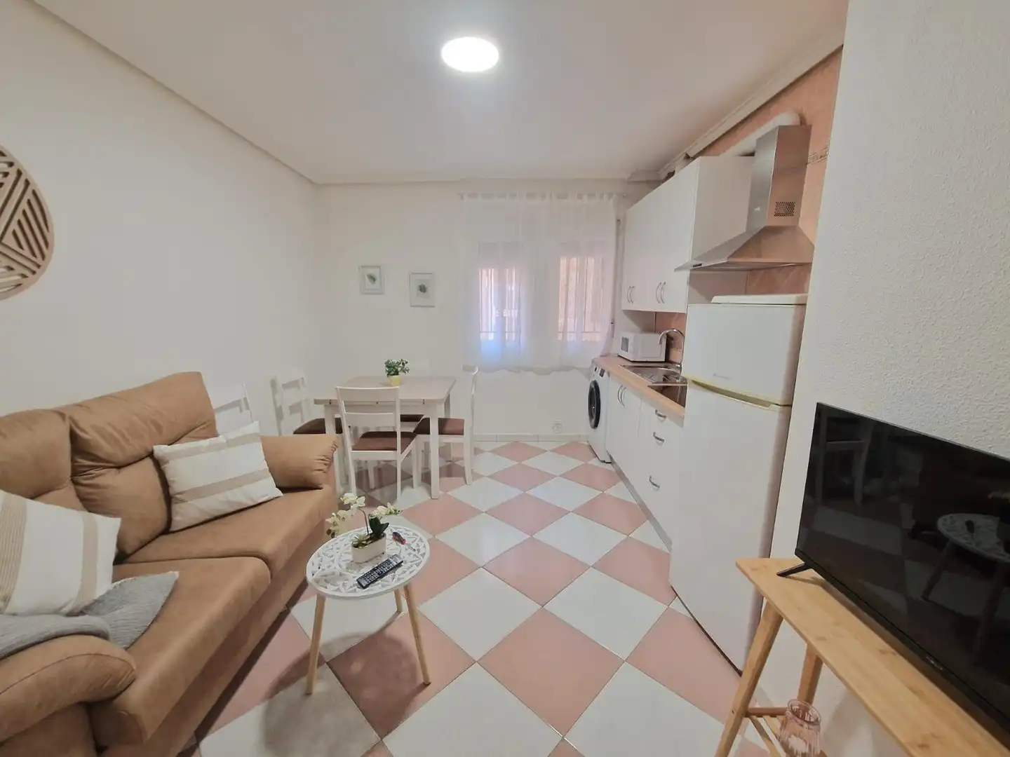Cocina de Planta baja de alquiler en Plasencia con Amueblado