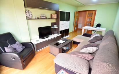 Living room of Flat for sale in León Capital   with Heating, Terrace and Storage room