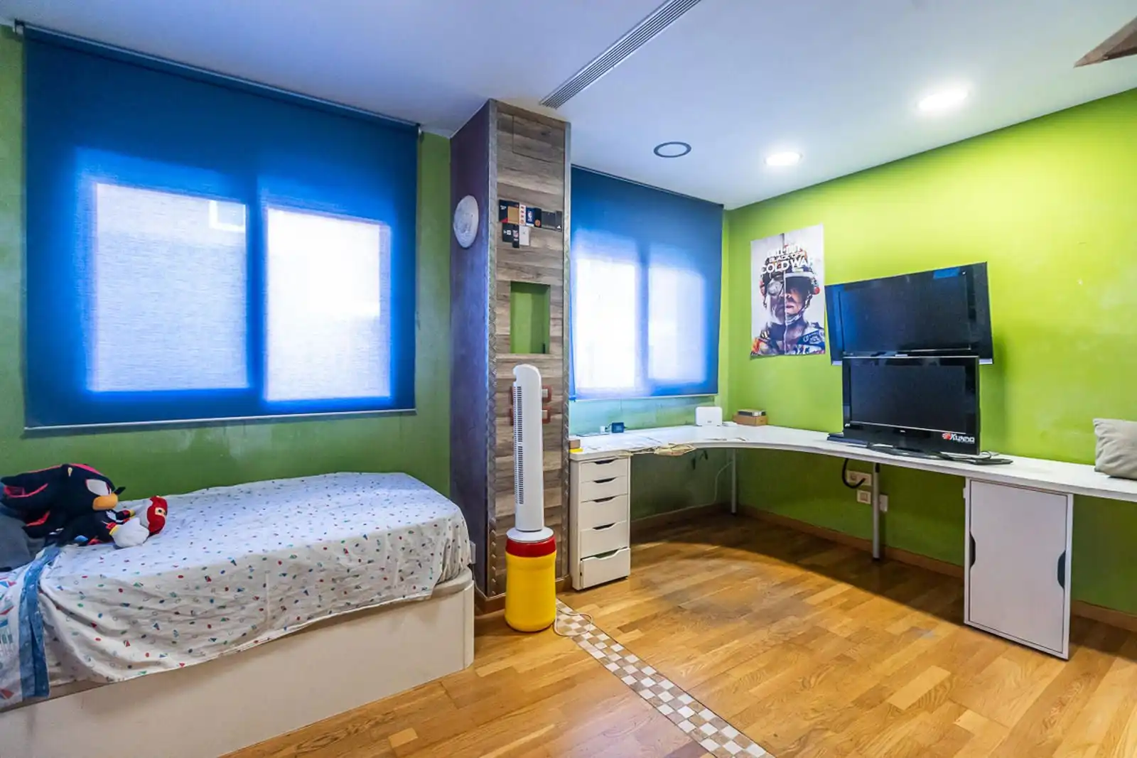 Habitación de Piso en venta en Sabadell con Aire acondicionado, Calefacción y Parquet