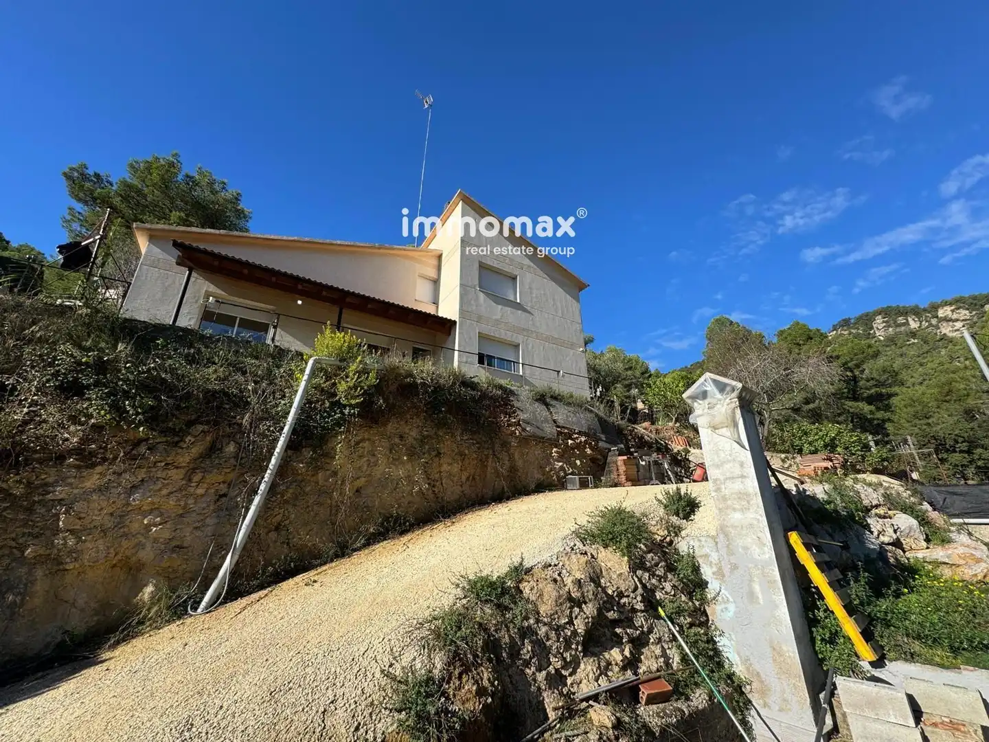 Vista exterior de Casa o chalet en venta en Vallirana