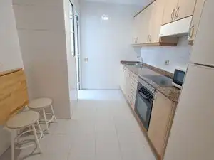 Cocina de Piso de alquiler en Las Palmas de Gran Canaria con Amueblado, Horno y Lavadora