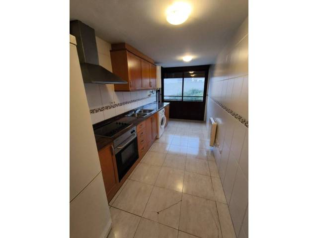 Piso en Venta en Pintor Joan Reus en Vilafamés